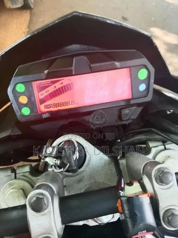 Yamaha FZ 2018