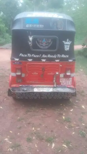 Bajaj RE 1999