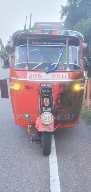 Bajaj RE 1999