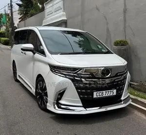 Toyota Alphard Executive Lounge M 2025