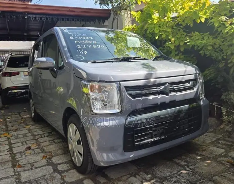 Suzuki Wagon R Fx Safety 2025