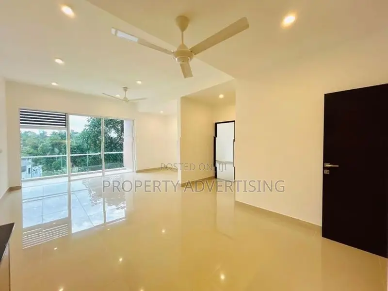 2BR Rajagiriya Kalapaluwawa Brand New Elegant Apartment for Sale**