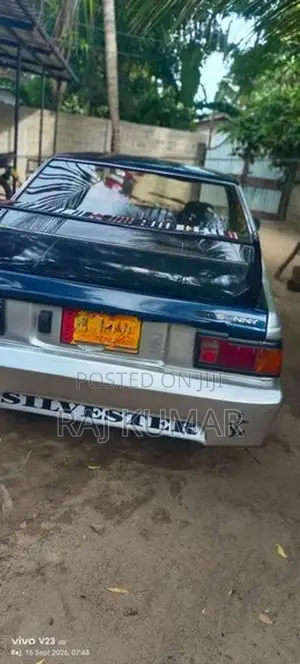 Nissan Sunny 1983