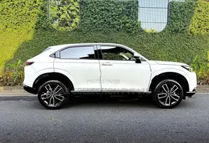 Honda Vezel Z Premium 2025