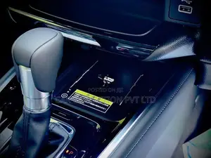 Honda Vezel Z Premium 2025