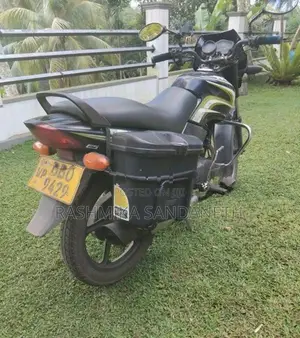 TVS Metro 2014