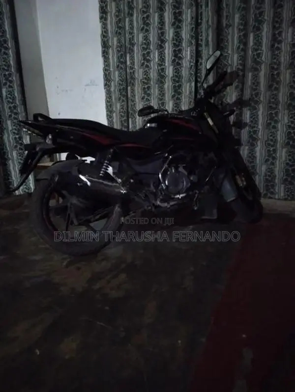 Bajaj Pulsar 150 2018