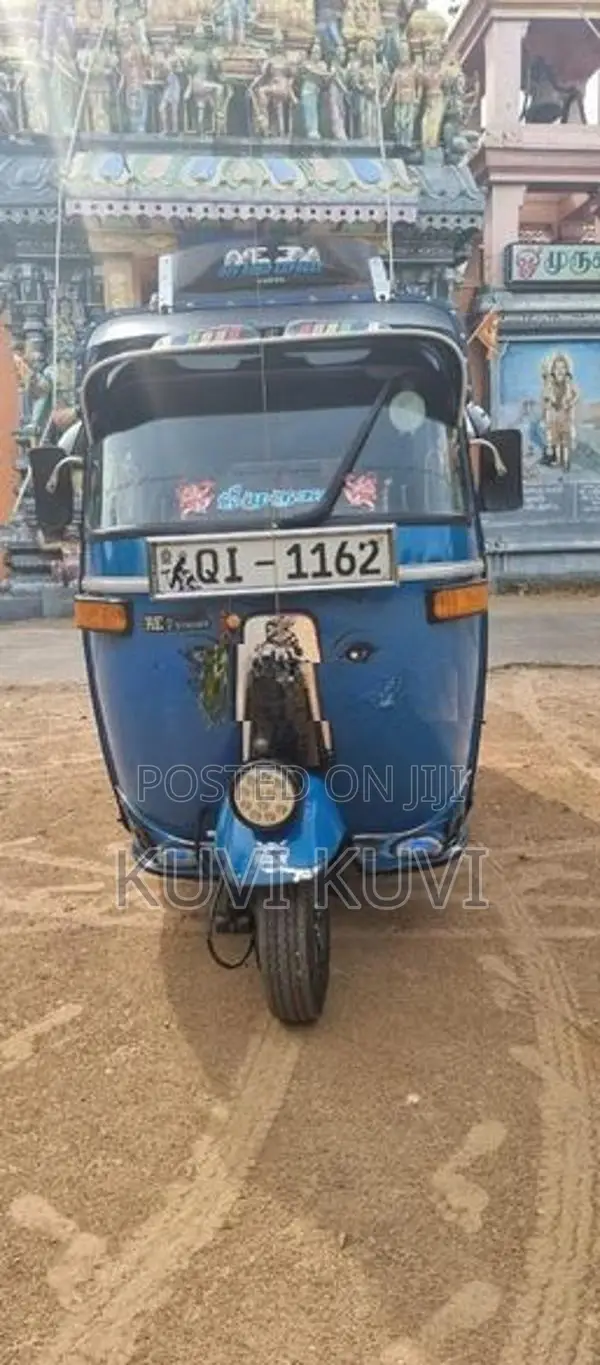 Bajaj RE 2007