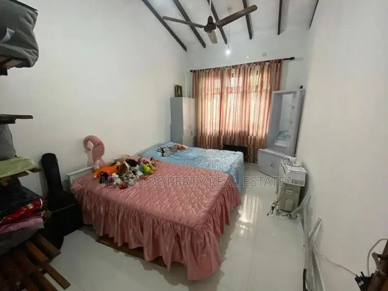 🏷️Luxurious Upper unit apartment type house for rent in nugegoda