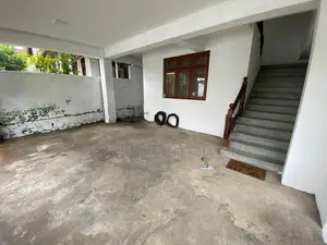 🏷️Luxurious Upper unit apartment type house for rent in nugegoda