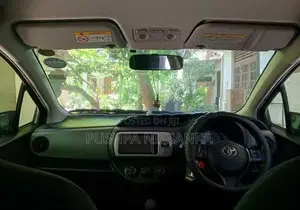 Toyota Vitz 2016
