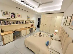 Apartment For Sale in Colombo Galle face