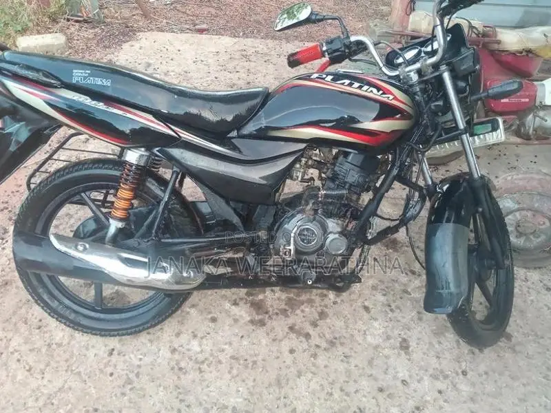 Bajaj Platina 100 2015
