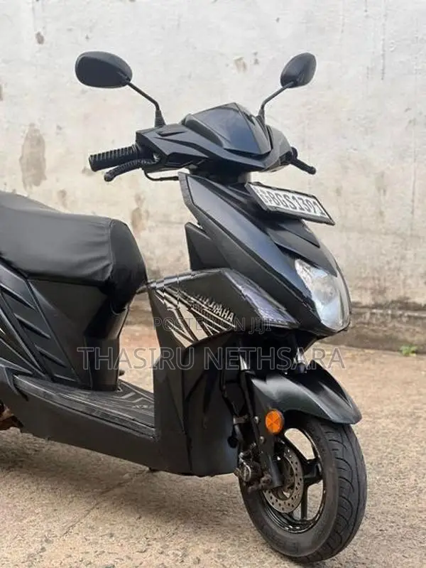 Yamaha Ray ZR 2018