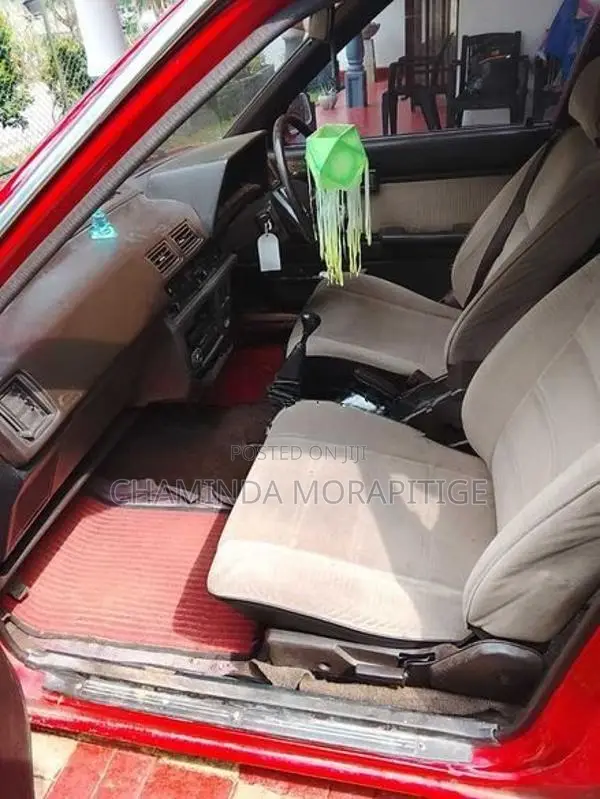Toyota Carina 1986