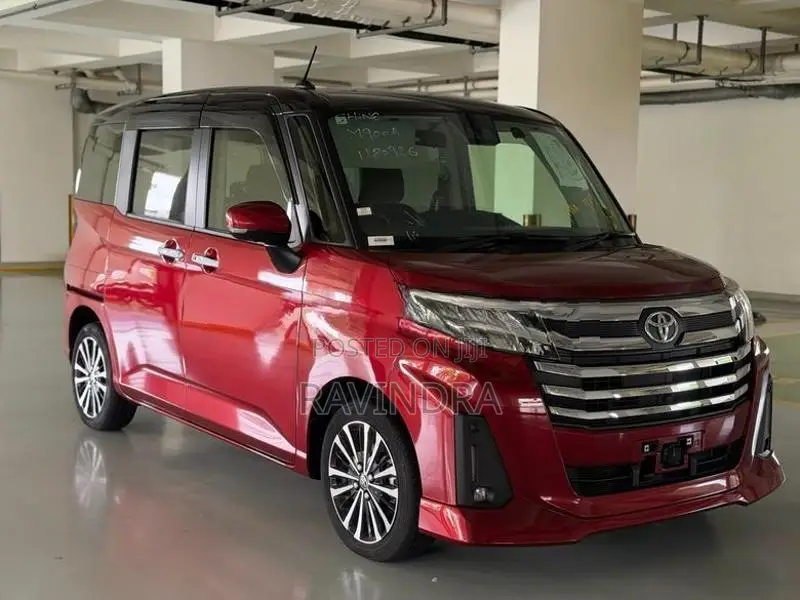 Toyota Roomy Custom G 2025
