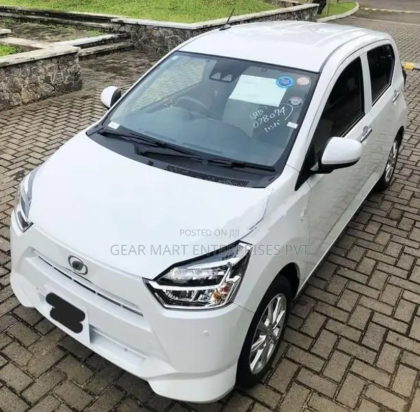 Daihatsu Mira 2025