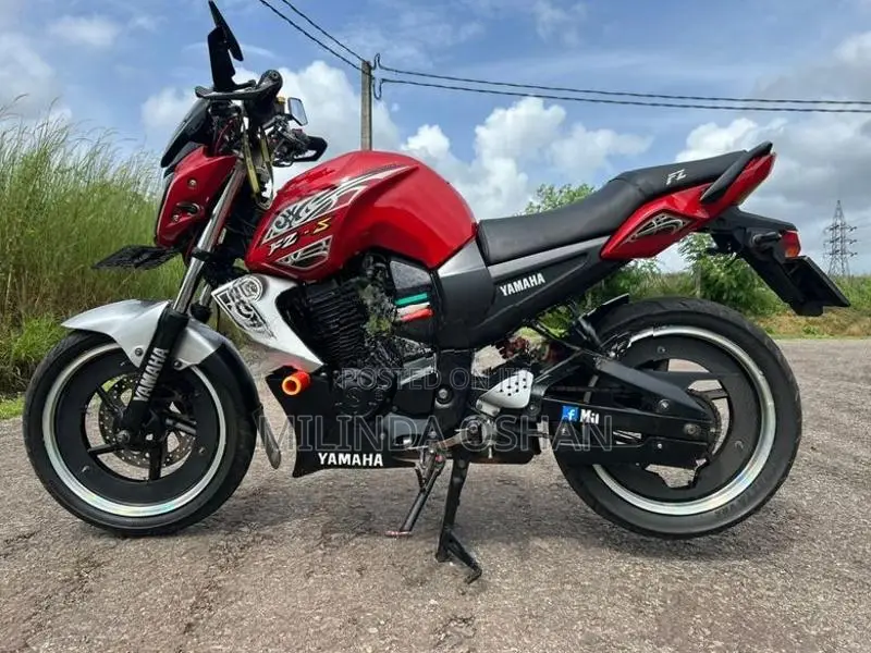 Yamaha FZ S V1 2015