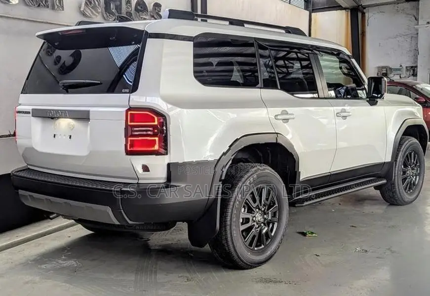 Toyota Land Cruiser Prado 250 VX 2026