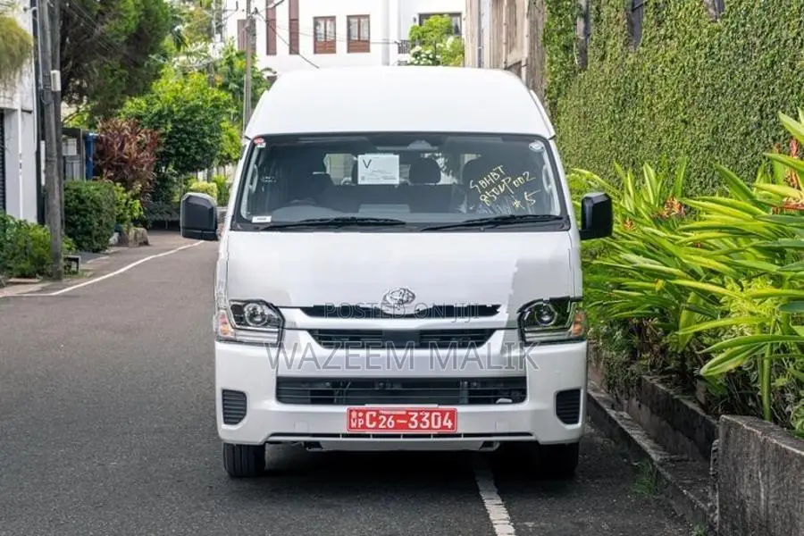 Toyota GDH Hiace 223 2026