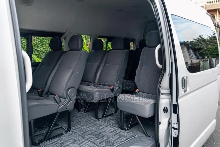 Toyota GDH Hiace 223 2026