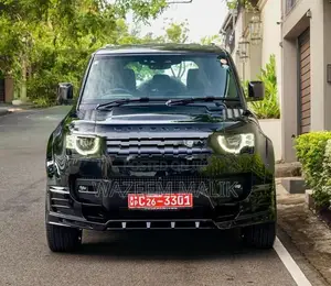 Land Rover Defender P300 Straight Petrol 2025