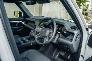 Land Rover Defender P400 Plugin Australi 2025