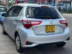 Toyota Vitz Safety Edition 1 2017