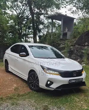 Honda City RS Turbo 2025