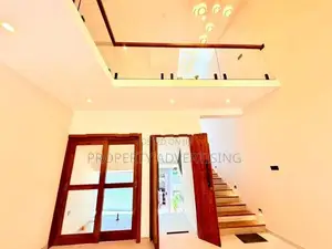 THALAWATHUGODA BRAND-NEW MODERN 3-STOREY ELEGANT HOUSE FOR SALE