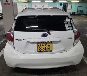 Toyota Aqua 2015