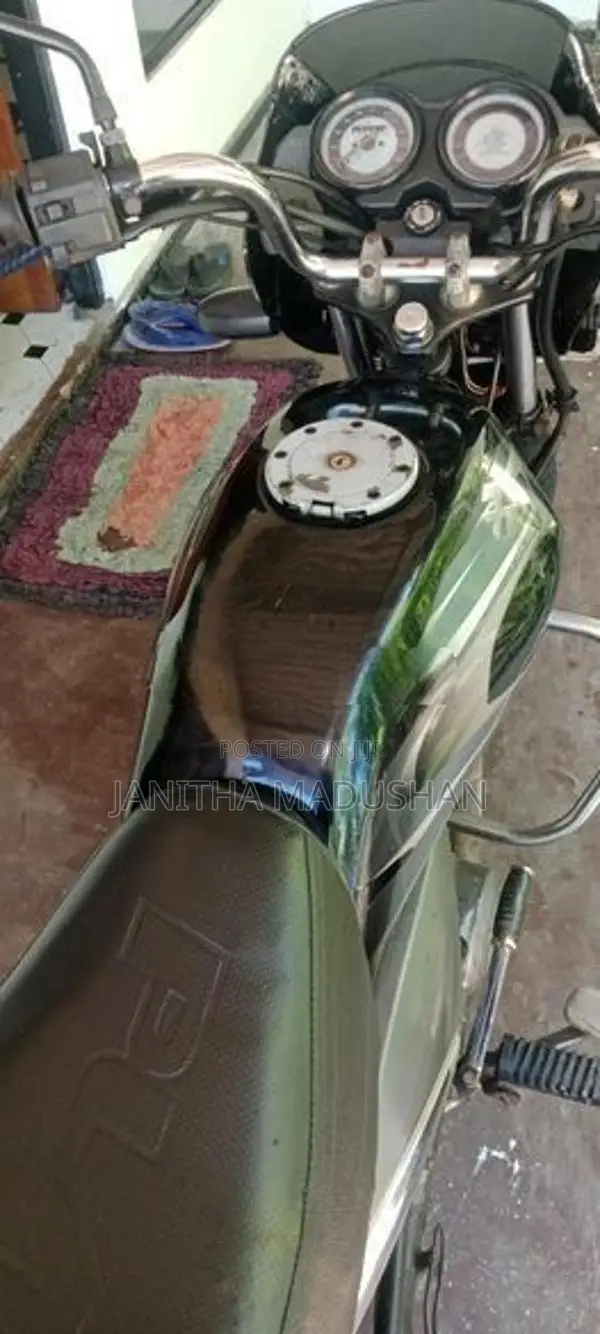 Bajaj Platina 100 2007
