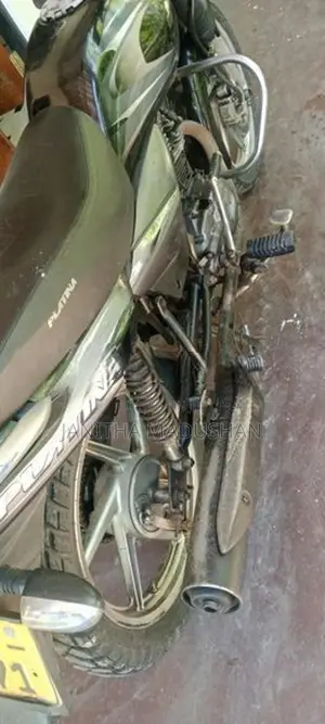 Bajaj Platina 100 2007