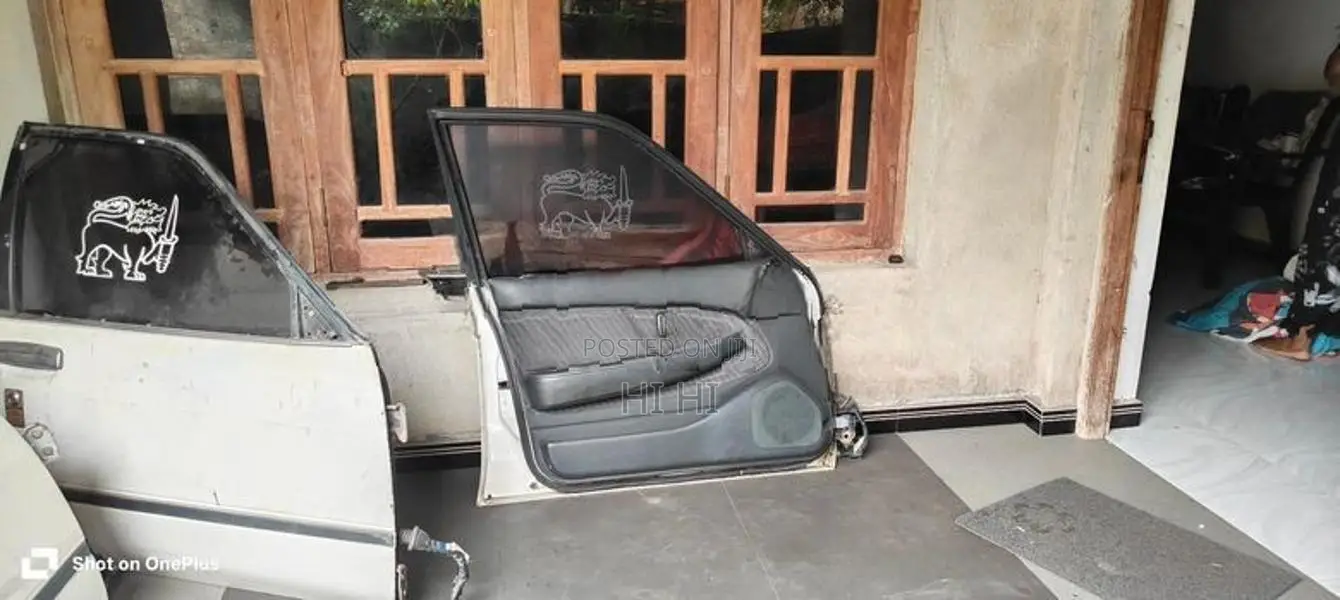 Carina 170 Doors
