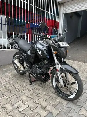Yamaha FZS V1 2011