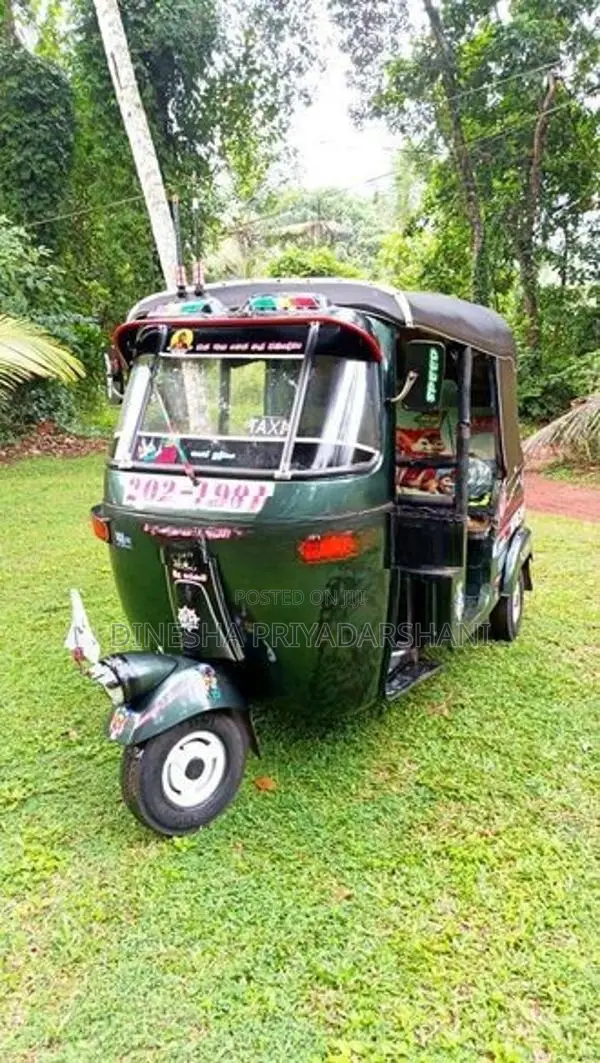 Bajaj RE Three Wheel 1996