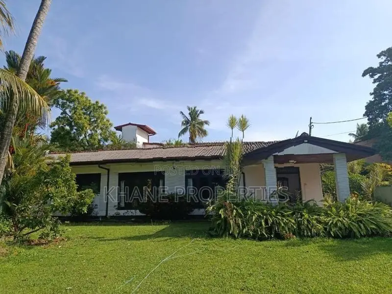 Strategic Investment Opportunity – Prime Land in Moratuwa - Immediate