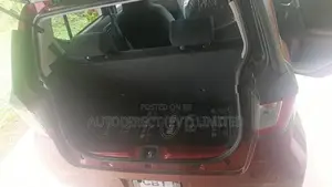 Daihatsu Mira 2025
