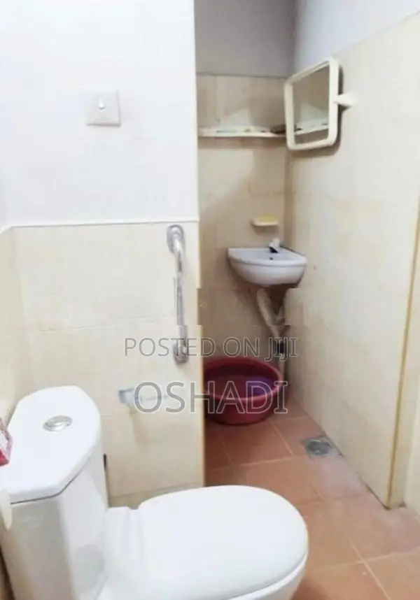 Room For Rent In Waraketiya Road, Maharagama