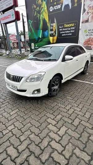 Toyota Premio G Superior 2013