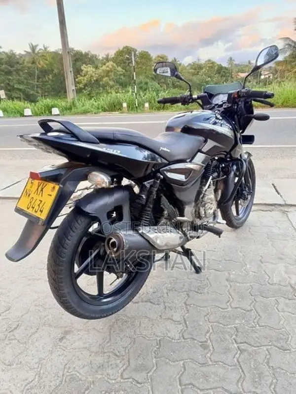Bajaj Pulsar 150 2013