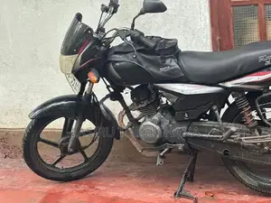 Bajaj Platina 125 2011