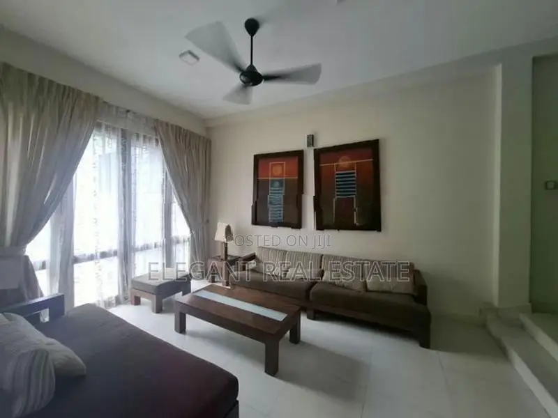 04 Bedroom Furnished 02 Storied House for Rent in Colombo 05 (A944)