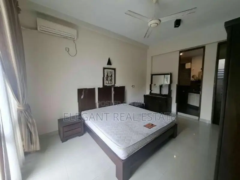 04 Bedroom Furnished 02 Storied House for Rent in Colombo 05 (A944)