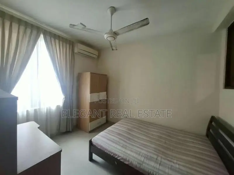 04 Bedroom Furnished 02 Storied House for Rent in Colombo 05 (A944)