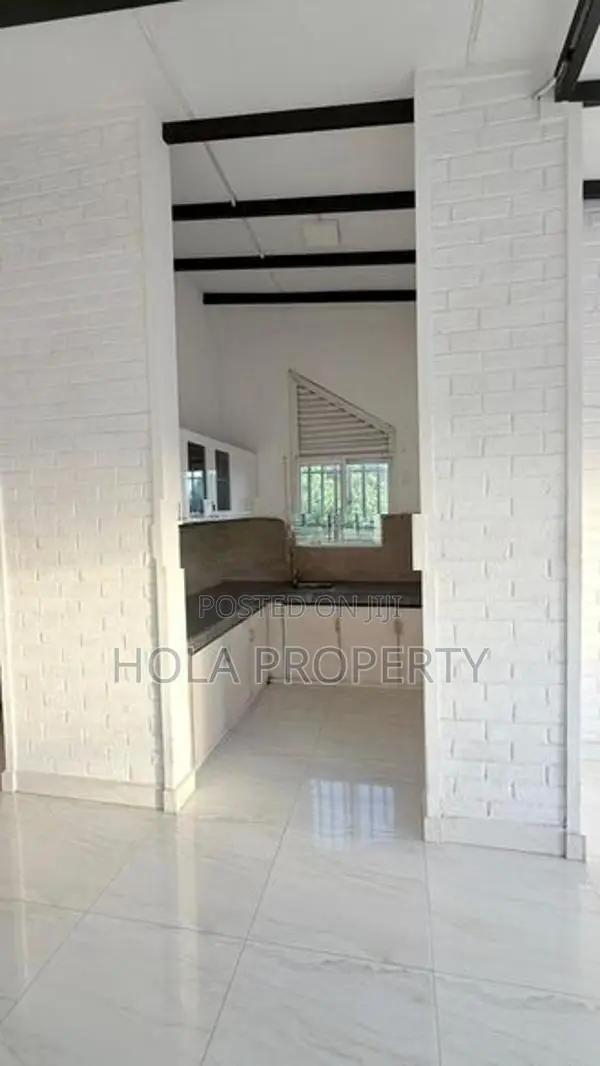 2 Bhk 2nd Floor House for Rent Kirulapone