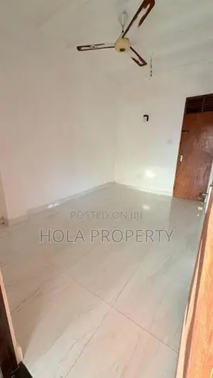 2 Bhk 2nd Floor House for Rent Kirulapone
