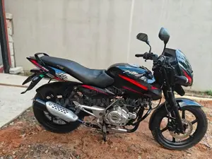 Bajaj Pulsar 150 BAQ 2014