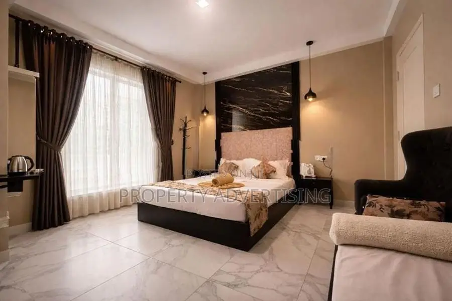 Luxury Villa & Boutique Hotel For Sale in Nuwara Eliya