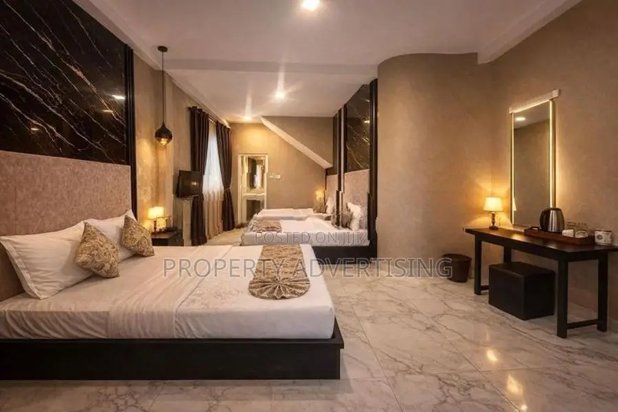 Luxury Villa & Boutique Hotel For Sale in Nuwara Eliya